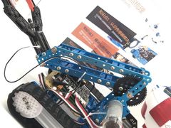 -斯坦星球AI编程·机器人科创·科学实验·信奥·思维·STEM·积木拼搭·竞赛考级(浦东联洋广场大拇指龙阳御桥中心)