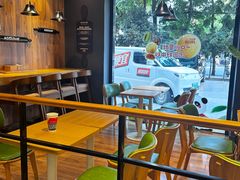 -爱达乐面包生日蛋糕(华油路店)