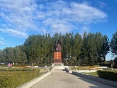 -哈拉新村