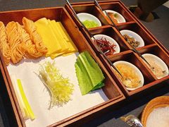 -鲁采LU STYLE(新天地店)