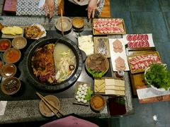 -疯狂的筷子老灶九宫格火锅