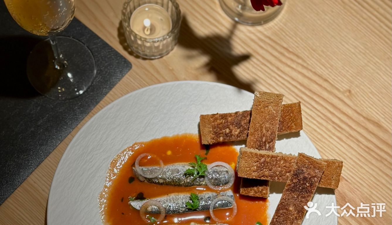 降温天的氛围感bistro