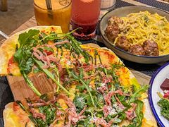 -Common Table · Brunch & Coffee