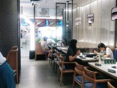 大堂-新辣道鱼火锅(上地华联店)
