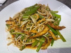 -闫府私房菜(恒隆店)