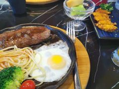 -豪客来牛排(中央花苑店)
