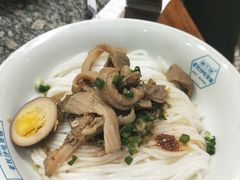 -欧尚超市苏州店停车场(金鸡湖路店)