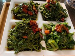 -王村姑老土炕莜面村(桥东店)