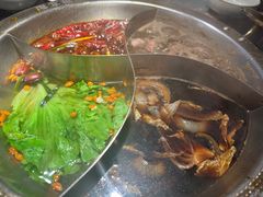 -廖掌柜·重庆鲜货火锅(上海首店)