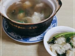 -小许三鲜砂锅馄饨店(家多乐烟酒店)