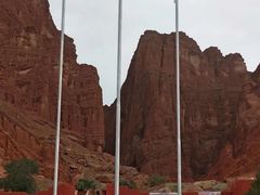 -天山神秘大峡谷