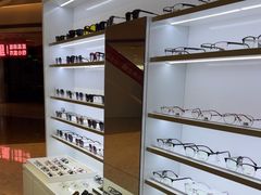 -罗伯特眼镜·蔡司官方授权(前海桂湾店)