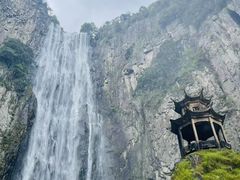 -刘伯温故里景区百丈漈