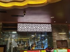 门面-ONE FULL 古董港式海鲜火锅