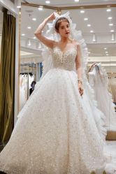 -拉瑞娜LaReine婚纱礼服高级定制