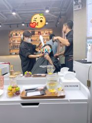 -变画·发型STUDIO