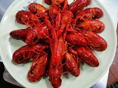 -靓靓蒸虾(恩施新天地店)