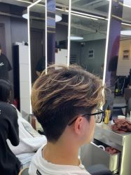 -藤野造型烫发染发