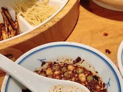 -怪噜范·老贵阳街头名小吃(鸿通城店)