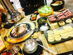 -哈哈碳都·牛肋条无限自助烤肉(台江万达店)
