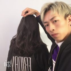 -FRIDAY星期五专业美发沙龙