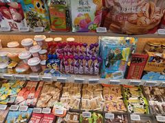 -来伊份(我格广场武宁路店)