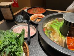 -晓宇重庆火锅(西安荟聚店)