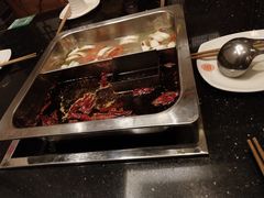 -百年川椒重庆老火锅(光谷店)