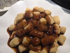 -钢管厂五区小郡肝串串香(奥克斯广场锦城万达店)