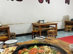 -钰洁腊排骨火锅
