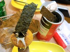 -BHC炸鸡(明洞总店)