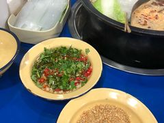 -马路边边·成都串串(翠柏路店)