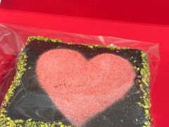 -HOT CRUSH趁热集合·现烤面包(上海环球港店)