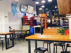 大堂-小狗面馆·杭帮拌川·片儿川(大沽路店)