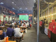 大堂-清真·老金烧烤·小龙虾(奥体中路店)