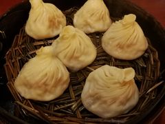 -佬钱湾仔(衣裳街店)