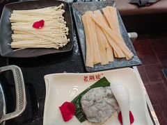 -吴记老锅底麻辣火锅(福州路店)
