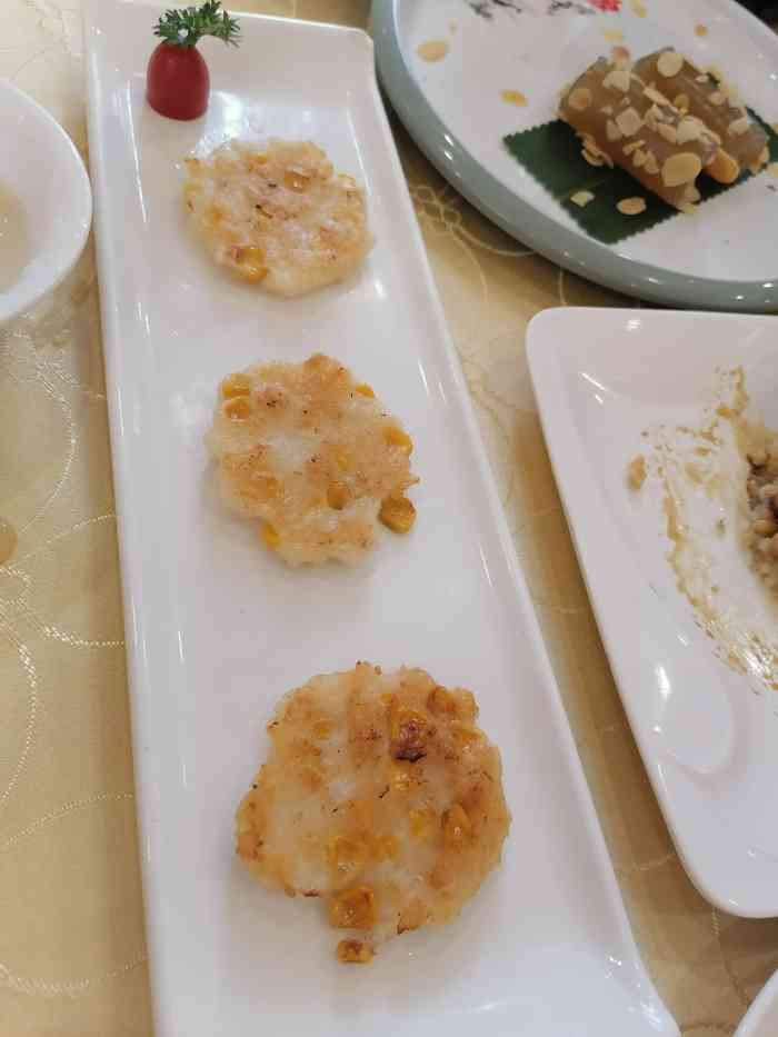 珠江渔邨-"有几层楼的房间,以著名的城市命名. ."-大众点评移动版