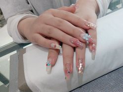 -艾珂·美甲美睫