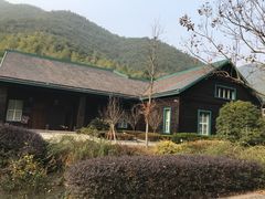 -梦娜斯庄园