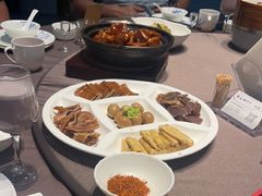 -香山湖家家宴(中山陵店)