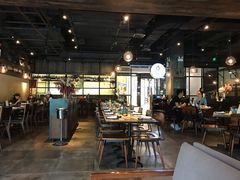大堂-Carbon莫卡哆·意大利复古集市餐厅(杭州大厦店)