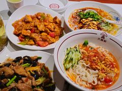 -晋府大酒店