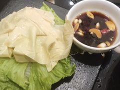 -侬佳蒸菜馆(听潮店)