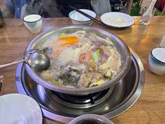 豆花酸菜汤锅-泸州酸菜豆花火锅川师店