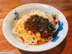 -兵哥豌豆面(雅颂居店)