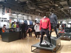 -NIKE品牌体验店(苏州中心店)