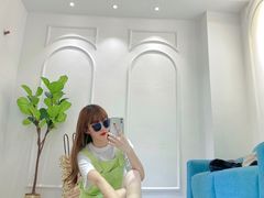 -nana showroom娜娜家服装店