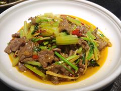 -万重锦·人文川菜馆(骡马市店)