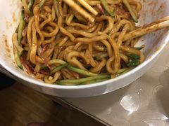 -黑八私房老北京炸酱面